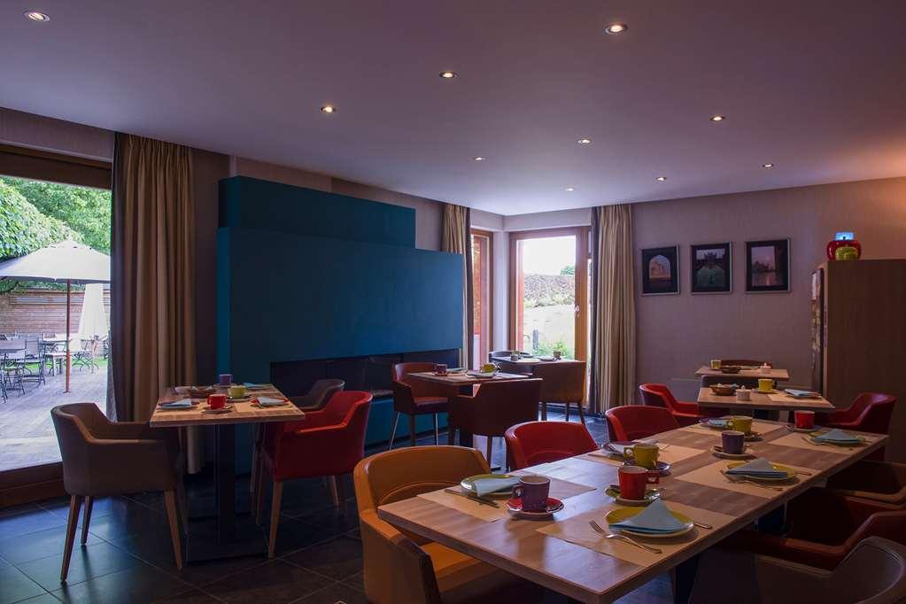 Hostellerie Du Peiffeschof, The Originals Relais Arlon Servicios foto